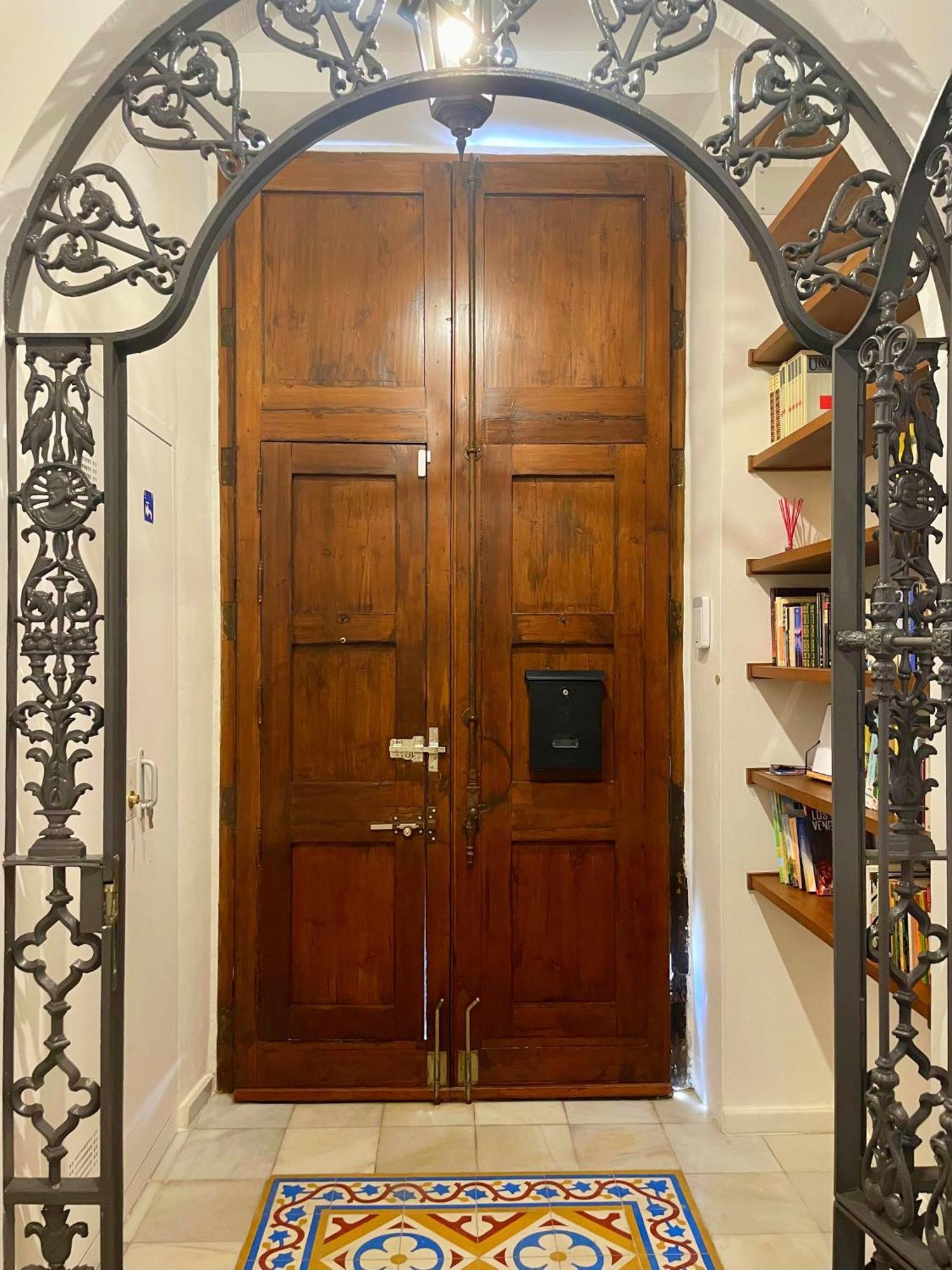 Piso Familiar Con Tres Habitaciones En La Goleta Malaga Bagian luar foto